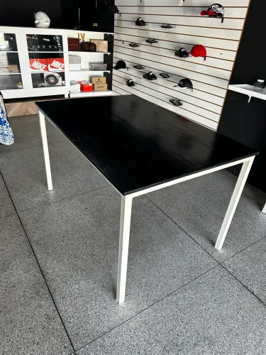 Mesa para loja
