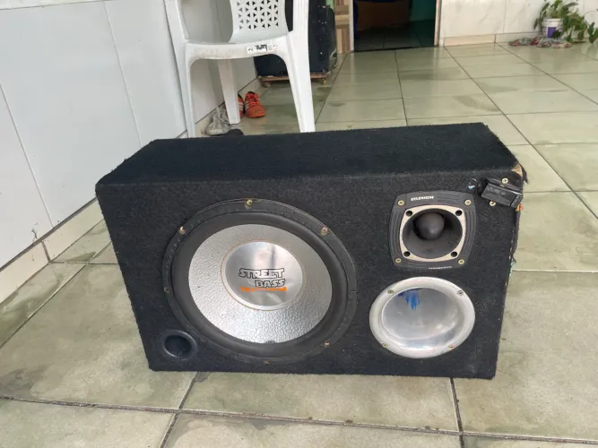 vendo essa caixa trio