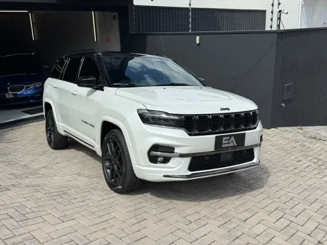Jeep Commander Black Hurricane 2.0 4X4 TB AUT 2025