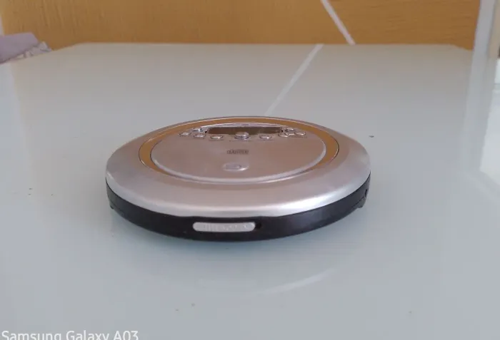 Cd player portátil DURABRAND 