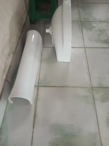 Vendo Pia para banheiro