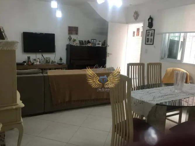 Casa - Sobreposta - Baixa - duplex 3 suítes 2 vagas semi nova