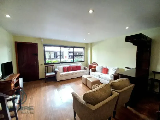 Casa com 5 dormitórios para alugar, 164 m² por R$ 6.791,21/mês - Alto - Teresópolis/RJ
