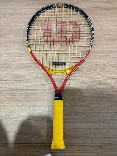 Raquete de Tênis Infantil Wilson Rak Attak 23