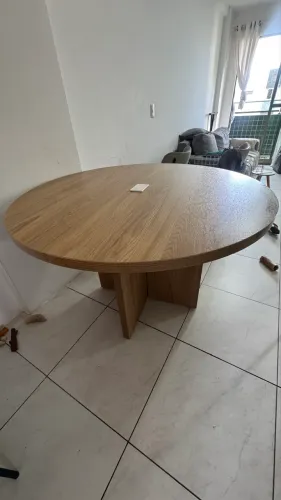 Mesa de Jantar Redonda Tok&Stok - Madeira | 1,20 m
