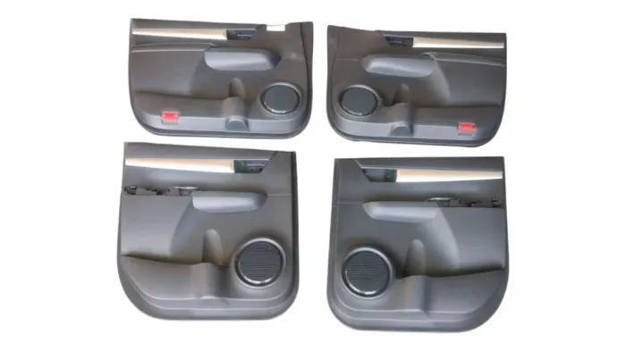 Jogo Forro De Porta Toyota Hilux 2017