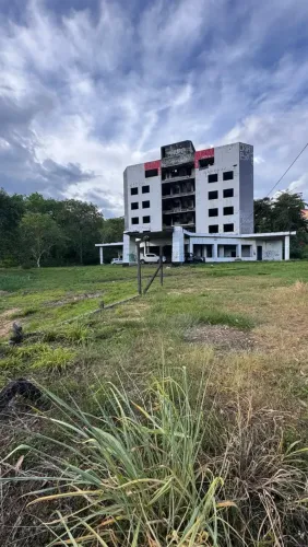 TERRENO NA AVENIDA BRASIL 8.115M2 AEGNDE SUA VSITA