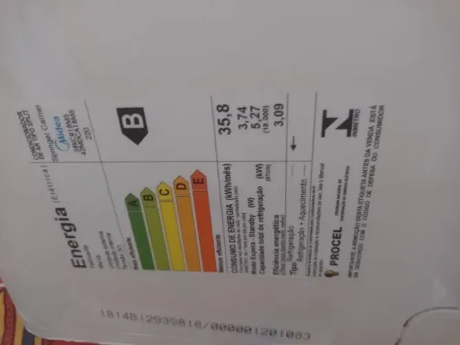 Ar condicionado Midea tipo Split de 18.000 BTU