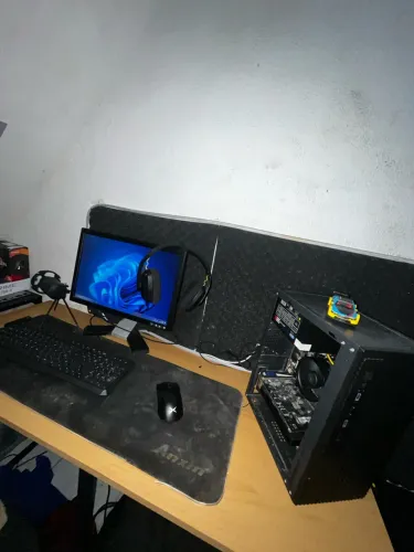 PC GAMER SLEEP
