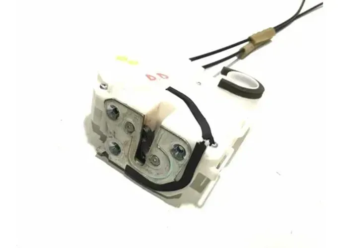 Fechadura Porta Dianteira Direita Mitsubishi Asx 2016 B6797