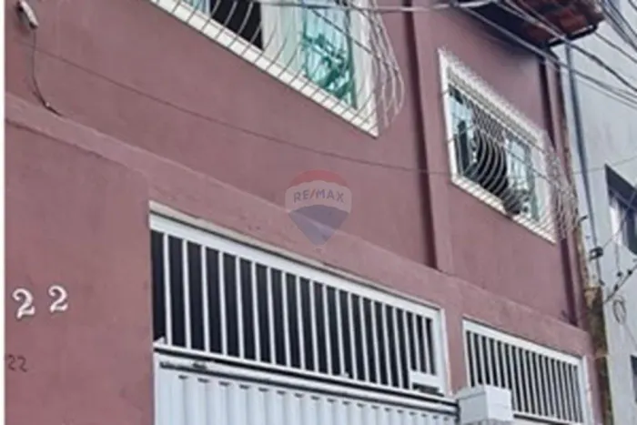 Casa com 2 moradias e alto potencial de renda no Bairro Maria Goretti