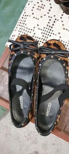 Sapatilha Arezzo animal print