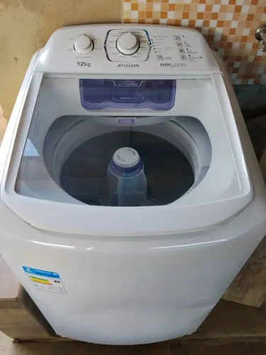 Máquina de lavar Eletrolux 12 kg