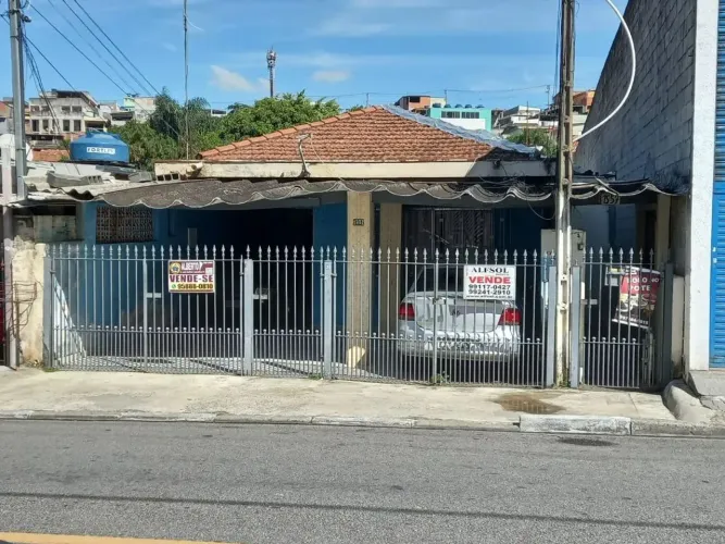 Casa a venda com 5 dormitórios no bairro Helena Maria em Osasco