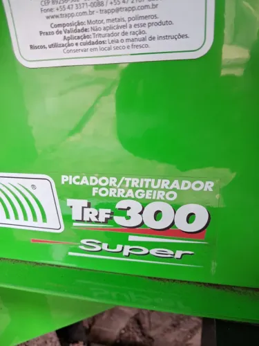 Picador/triturador/forrageiro TRF300