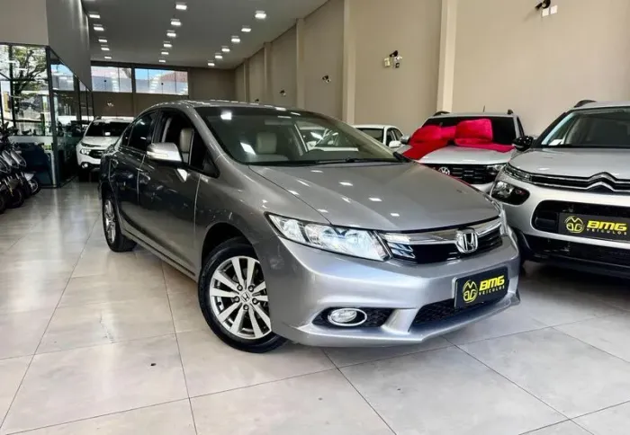 Honda Civic Sedan LXR 2.0 Flexone 16V Aut. 4P 2014