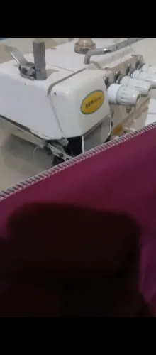 Máquina de costura
