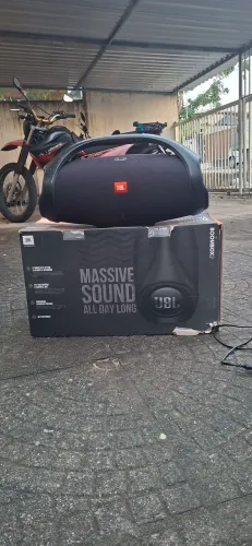 jbl boombox 2