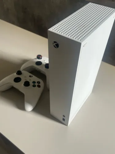 Microsoft Xbox Series S 512gb Standard Cor Branco