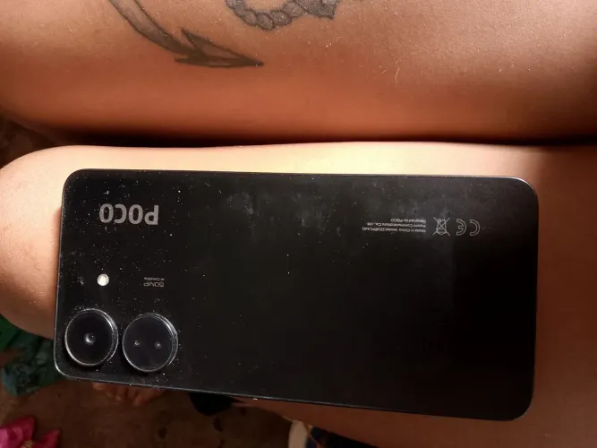 Vendo celular poco c65
