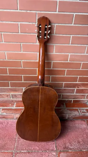 Violão marca Giannini