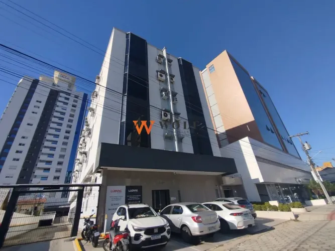 SALA COMERCIAL COM GARAGEM PARA ALUGAR E PARA VENDA