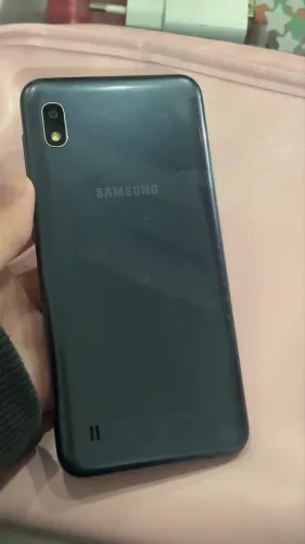 Samsung A10 usado mas em ótimas condições 