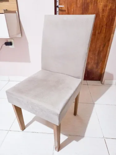 Jogo com 4 Cadeiras de Jantar