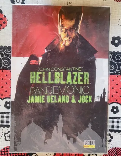 Hellblazer: Pandemônio - capa cartão