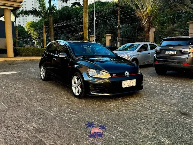 Volkswagen Golf GTI 2.0 TSI 220cv Aut. 2016