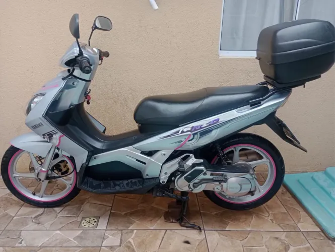 Moto automática yamara neo 