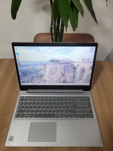 Notebook Lenovo i5 10ª com SSD