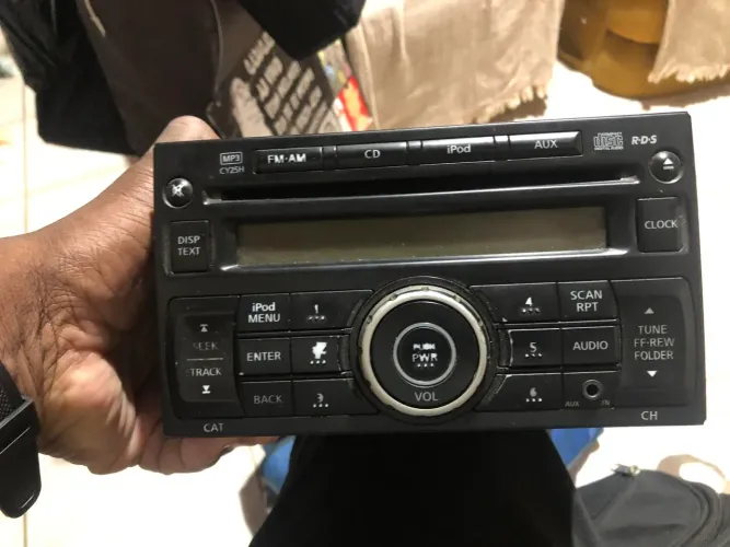 Som CD player Nissan /versa /Marcha/ Livina