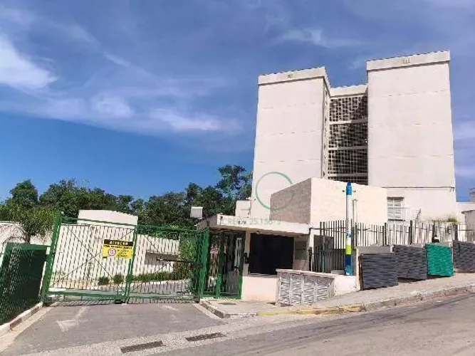 Apartamento com 2 dorm à venda, 48 m² por R$ 135.993,04 - Roselandia - Cotia/SP