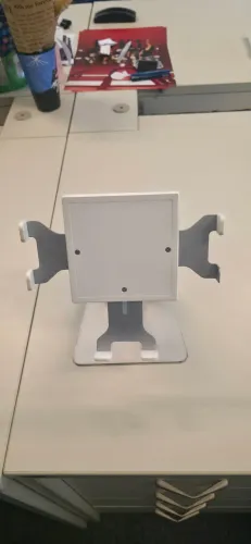 Suporte corporativo de mesa para tablet