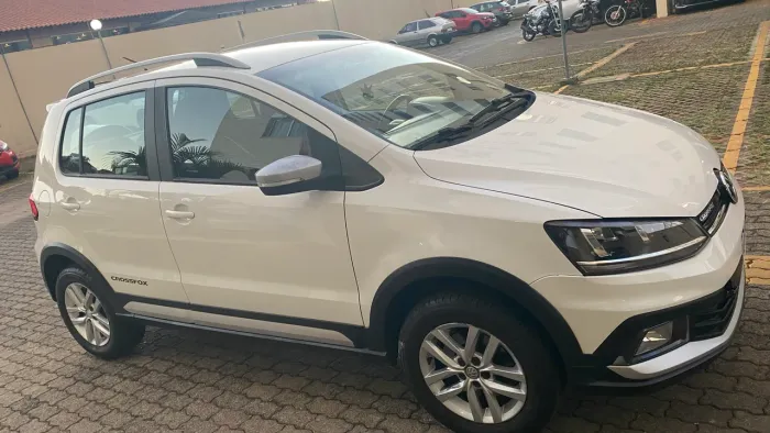 Volkswagen Crossfox I Motion 1.6 T. Flex 16V 5P 2015