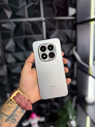 REDMI NOTE 15 PRO 5G 256 GIGAS NA OPORTUNIDADE