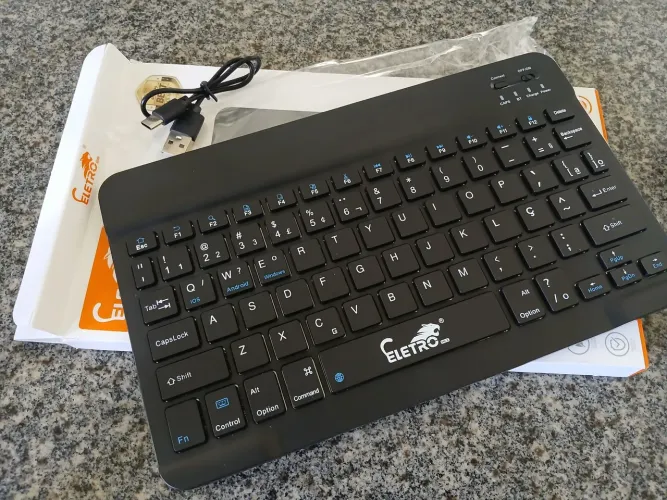 Teclado Bluetooth SEMI NOVO