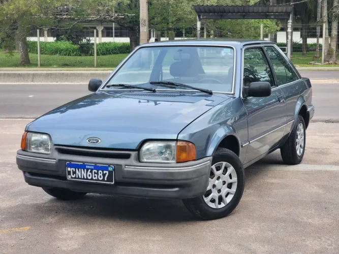 Ford Escort GL 1.6i / 1.6 (álcool) 1990