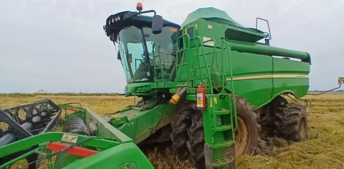 Colheitadeira John Deere S540 ano 2018