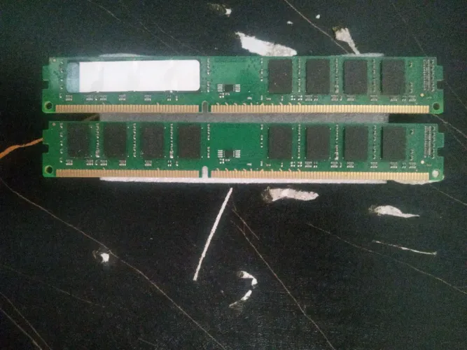 memória ram ddr3 8x2 (16Gb)