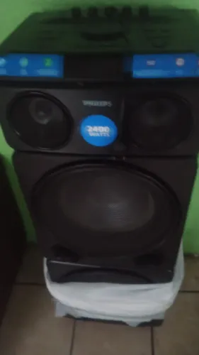 Som 2400 watts Philips