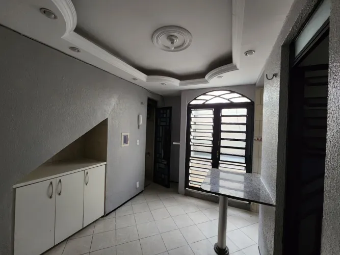 Apartamento 1 Quarto para Alugar - Jacarecanga - R$ 900