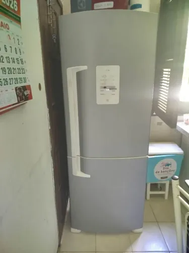 Vendemos geladeira