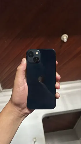 iPhone 13 normal 