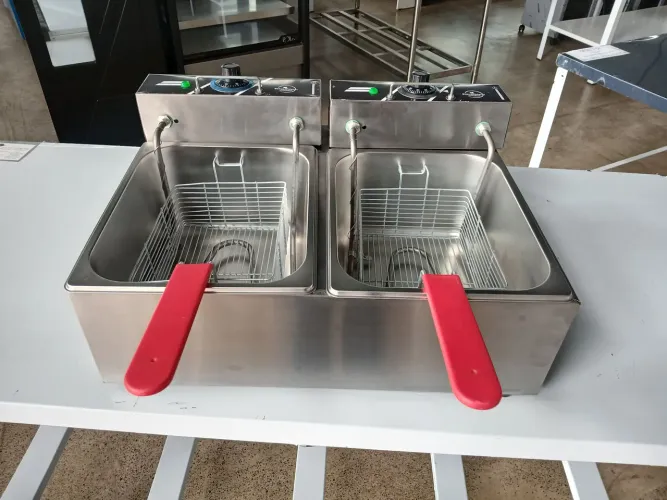Fritadeira Elétrica 2 Cubas 12 Litros Total 