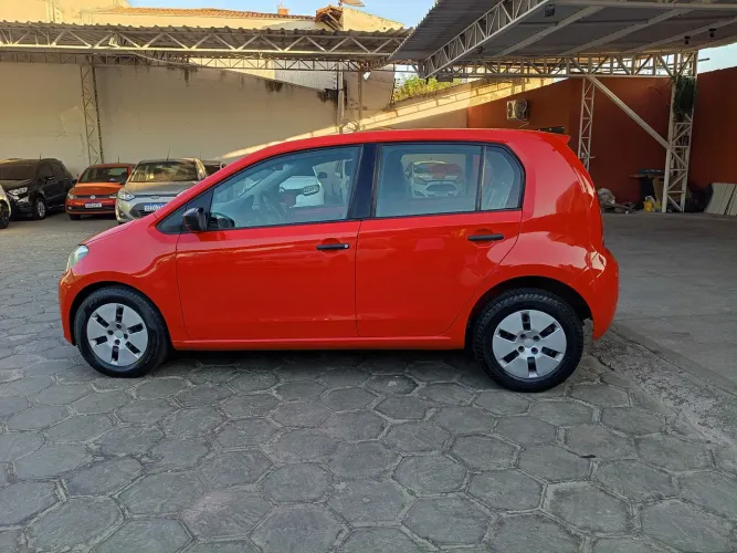 Volkswagen Up! Take 1.0 Total Flex 12V 5P 2015