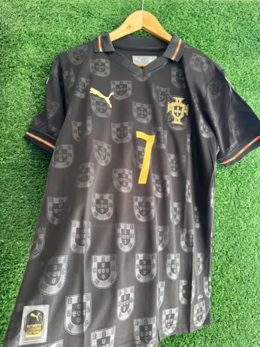 Camisa Seleção de Portugal - CR7 preta