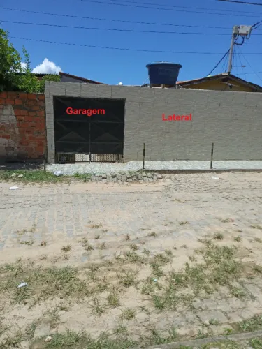 Vende-se Casa em Bom Despacho - Itaparica-BA, perto do ferry e da praia