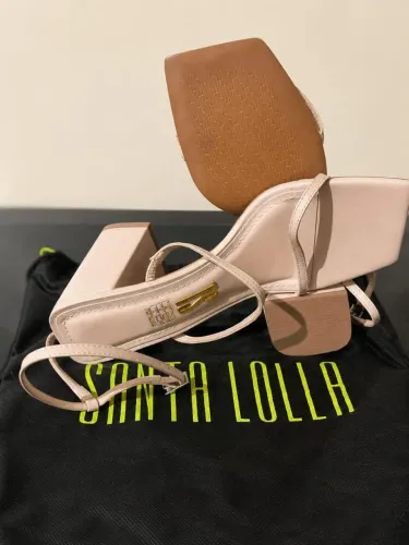 Sandalia